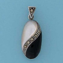 SPC OVAL ONYX/M.O.P/MARCASITE PENDANT