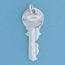 SPC 29mm YALE KEY PENDANT              =