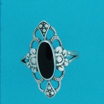 SPC ONYX OVAL LATICE SURROUND RING     -