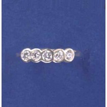 SPC 5 STONE CZ RUBSET 1/2 ET RING