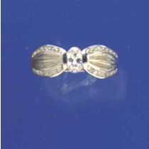 SPC OVAL CZ/CZ SET BAND FANCY DRESS RING