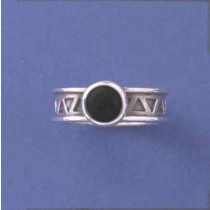 SPC 6mm OXIDISED PAT.BAND ONYX RING