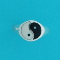SPC PLAIN SHANK YIN-YAN SIGNET RING