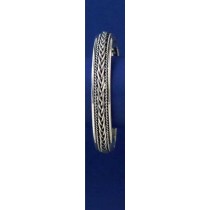 SPC 10mm BALINESE BANGLE               =